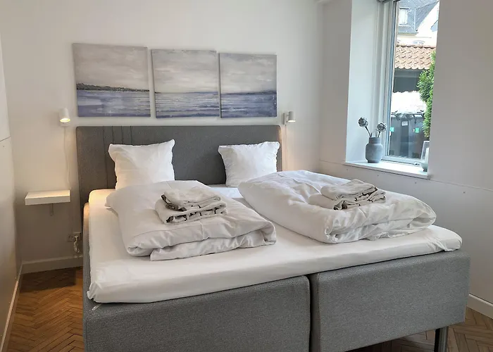 Harbour Walk Apart-hotel